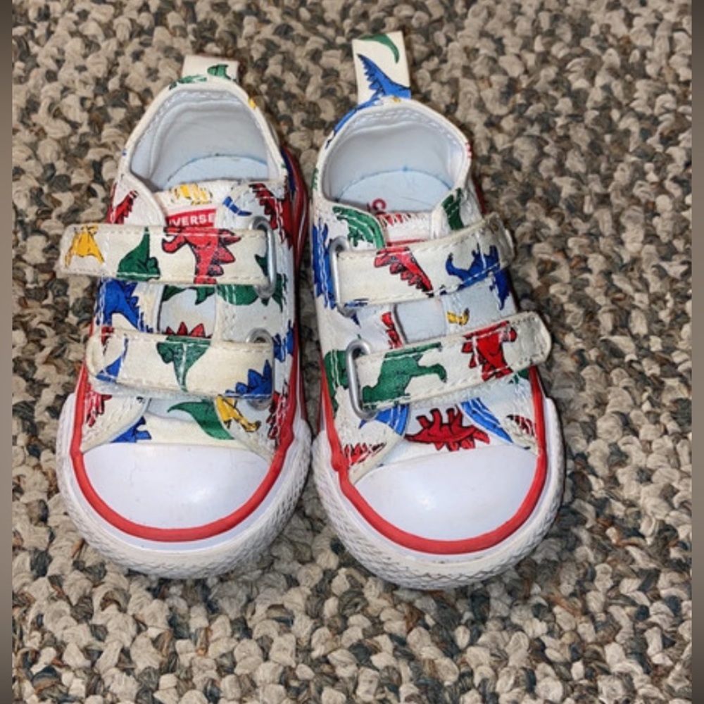 Baby Dinoverse Converse